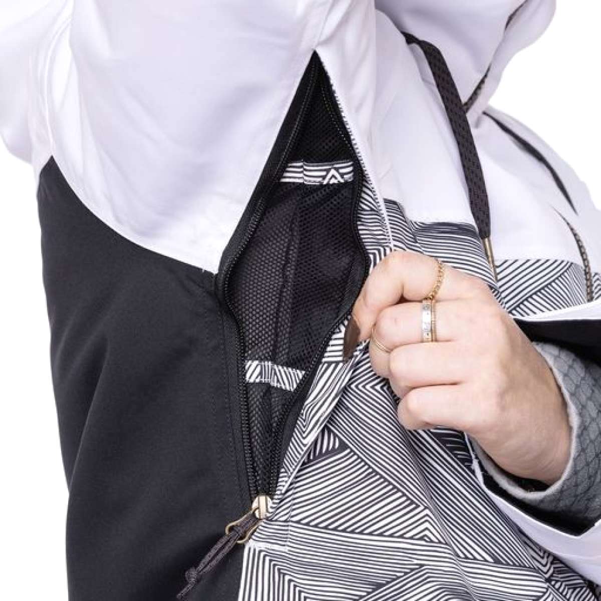 686 Women's Athena Insulated Jacket 2022 - Image 3