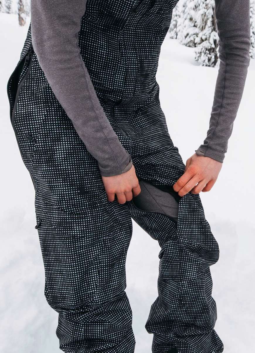 Burton Women's AK Gore-Tex Kimmy Bib Pant 2023 - Image 16
