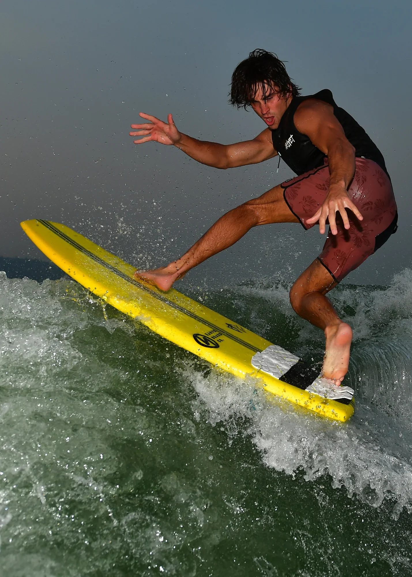 Kanuk Burnsy Pro Wakesurf 2024 - Image 4