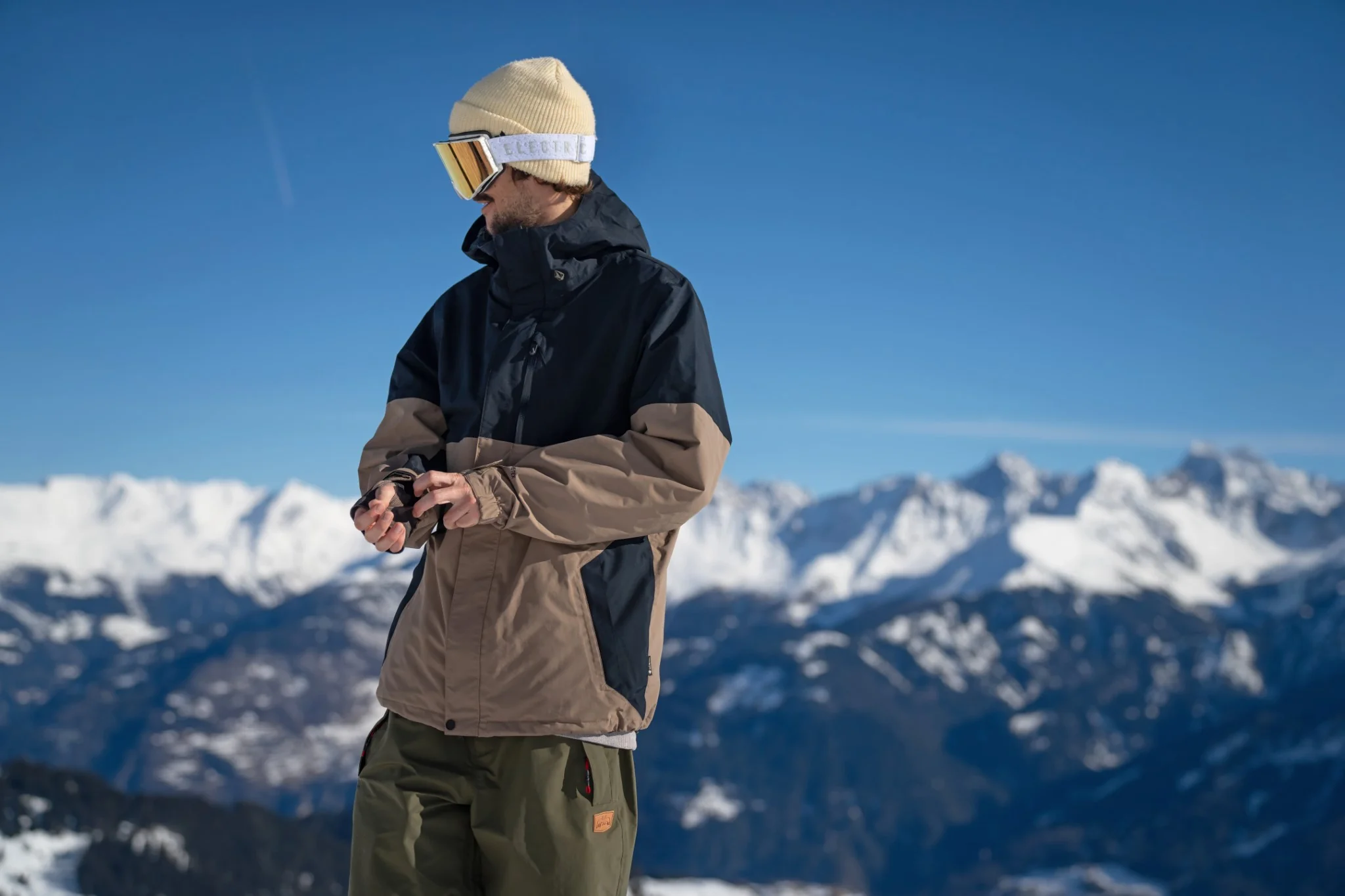 Volcom 2L Insulated GORE-TEX Jacket 2025 - Image 18