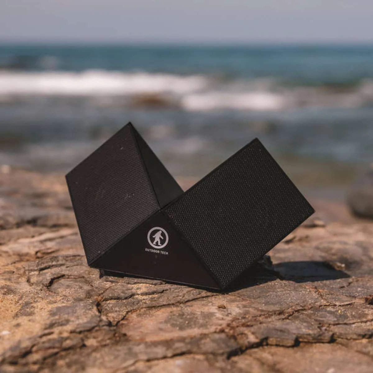 Outdoor Tech Twin Peaks Portable Speaker 2022-2023 - Image 10