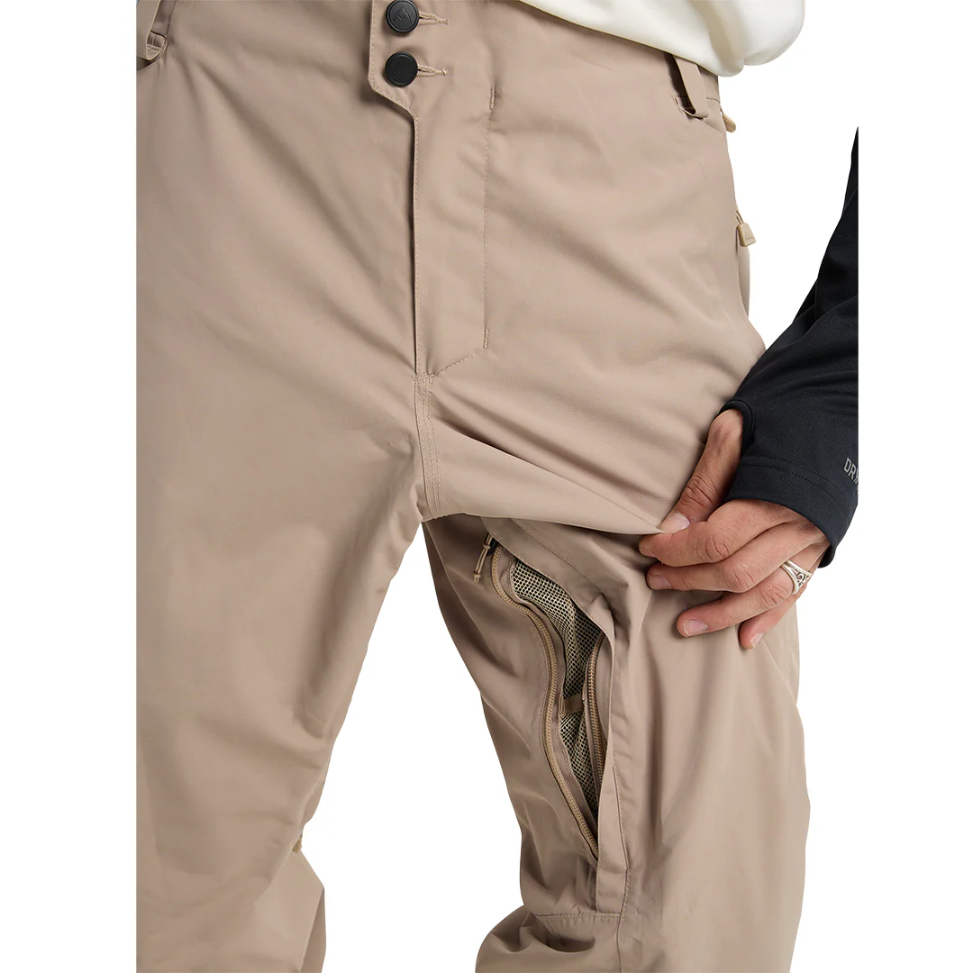 Burton Reserve 2L Short Pants Short 2026 - Image 4