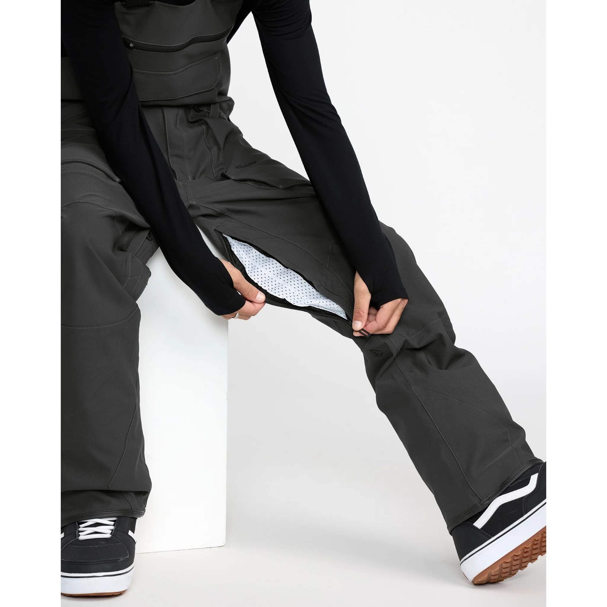 Volcom Roan Shell Bib Overall 2026 - Image 18