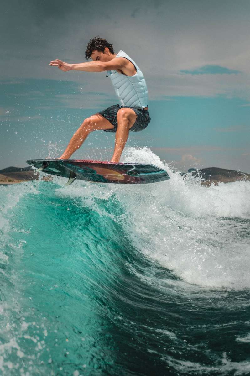 Hyperlite Time Machine Limited Edition Wakesurf Board 2022 - Image 6
