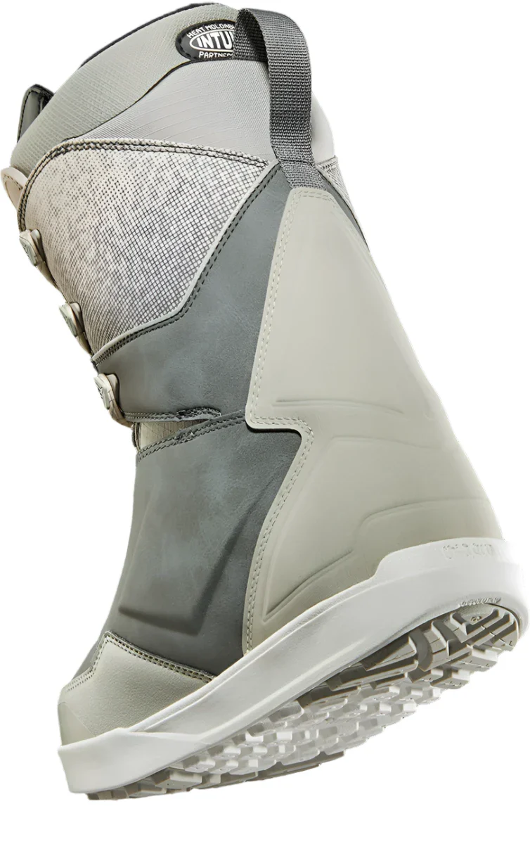 ThirtyTwo Lashed x Bradshaw Snowboard Boot 2024 - Image 2