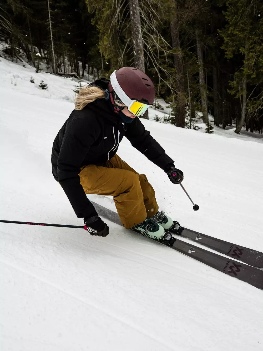 Volkl Women's Yumi 80 Skis 2024 - Image 2